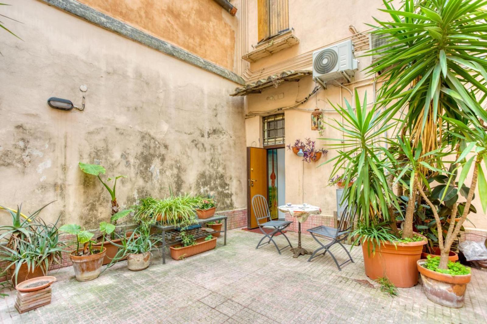 Santa Maria Maggiore Apartment Rome Buitenkant foto